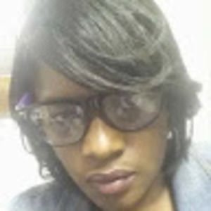 Meet your Posher, Sharonda